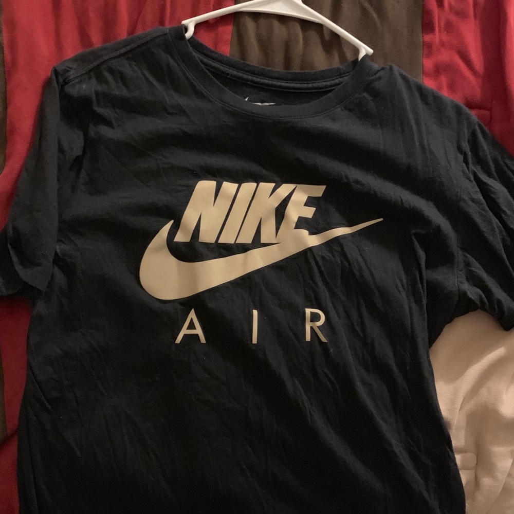 Nike T-shirt